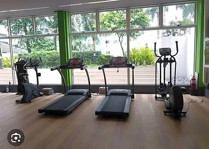 Serthomassmartpad @ The Grass Residences, Sm North Bridgeway, Mrt & Transport Hub Manila