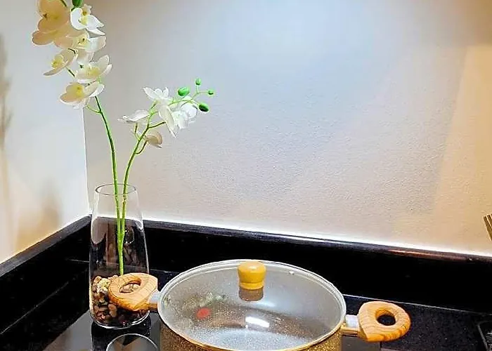 Hotel Serthomassmartpad @ The Grass Residences, Sm North Bridgeway, Mrt & Transport Hub 4*